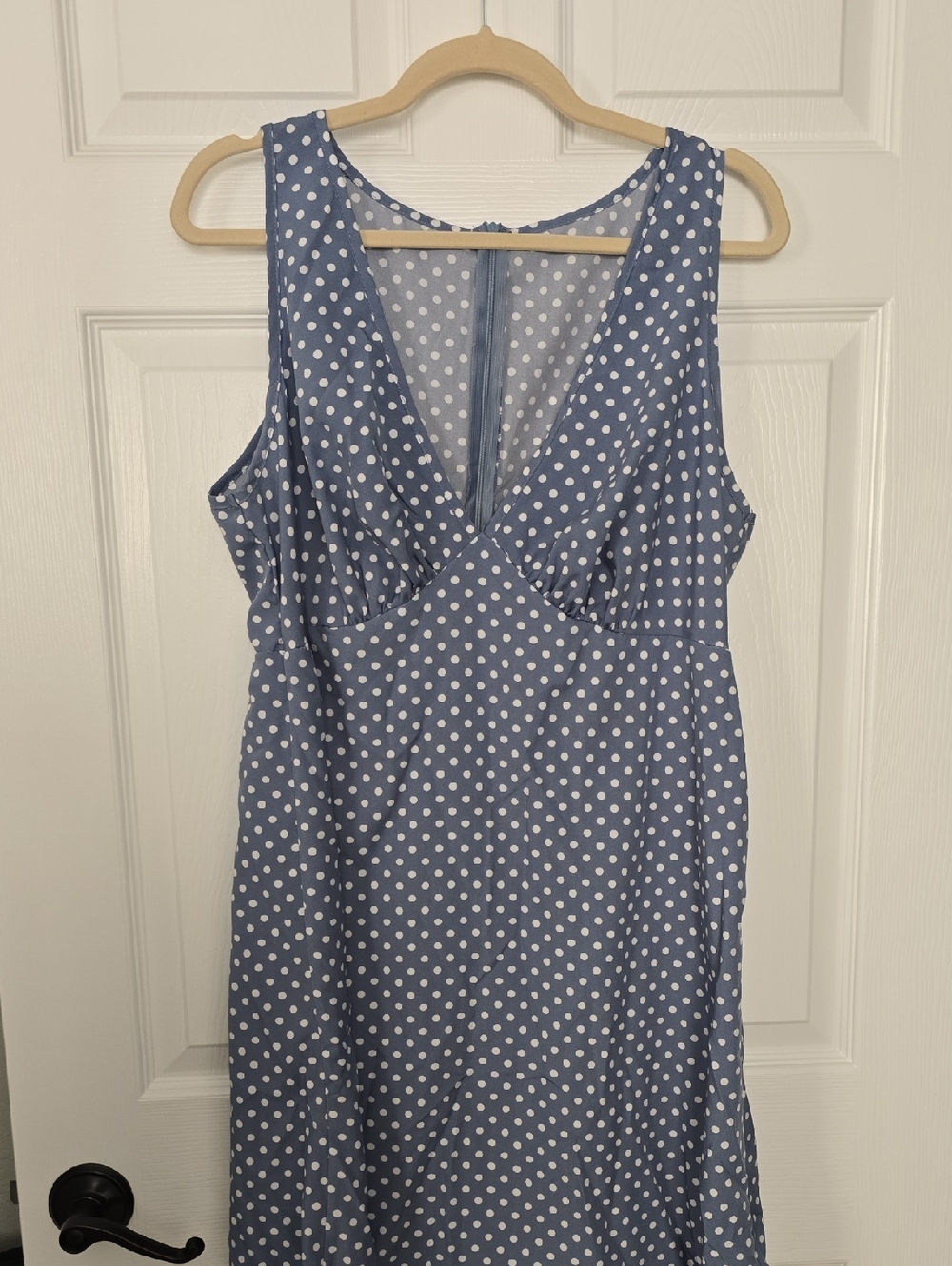 Dusty Blue Polka Dot V-Neck Sleeveless Dress